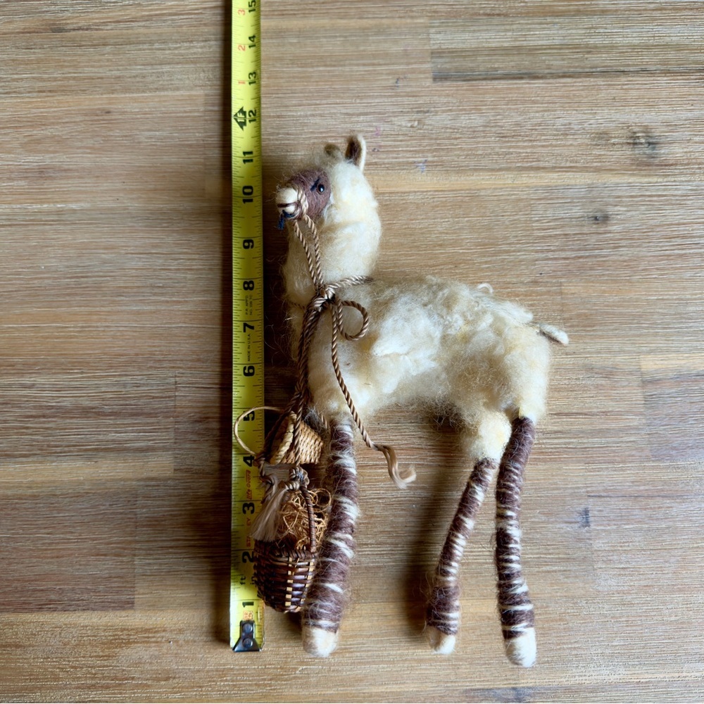 Handmade Wool Felt Llama Alpaca Figurine Folk Art Miniature w Basket 10in - Picture 14 of 15